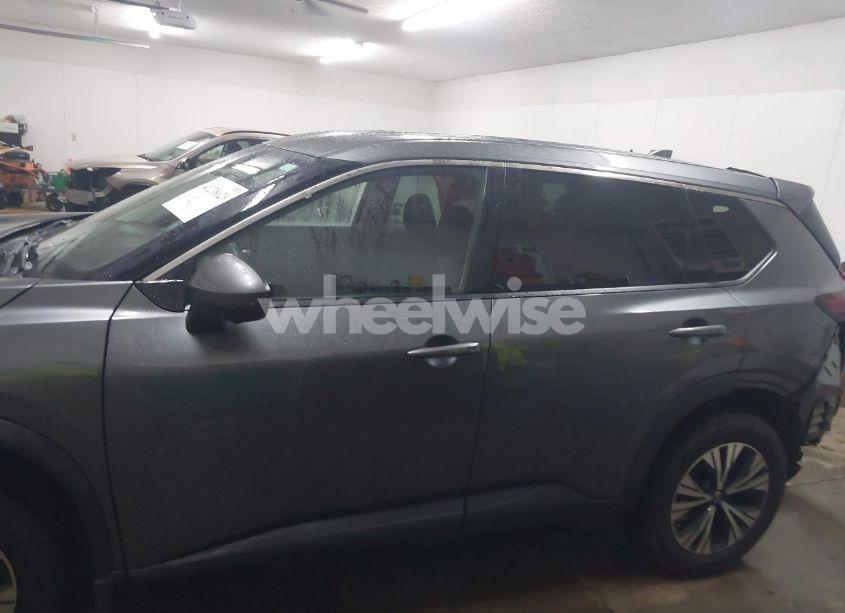 Photo 15 of 2021 Nissan Rogue SV INTELLIGENT AWD (VIN 5N1AT3BB8MC775903)