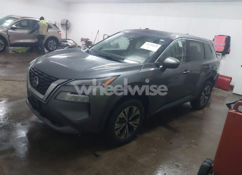 Photo 2 of 2021 Nissan Rogue SV INTELLIGENT AWD (VIN 5N1AT3BB8MC775903)