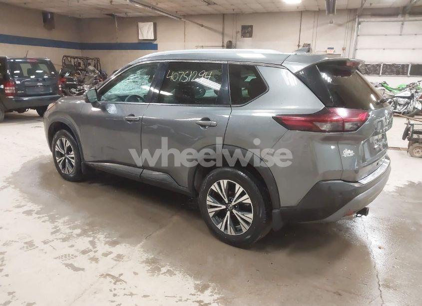 Photo 3 of 2021 Nissan Rogue SV INTELLIGENT AWD (VIN 5N1AT3BB8MC812139)