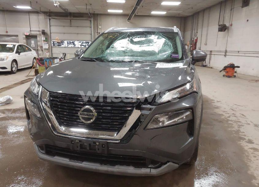 Photo 6 of 2021 Nissan Rogue SV INTELLIGENT AWD (VIN 5N1AT3BB8MC812139)