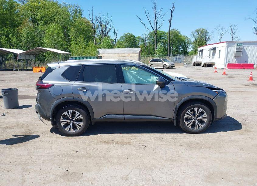 Photo 13 of 2021 Nissan Rogue SV INTELLIGENT AWD (VIN 5N1AT3BB9MC738682)