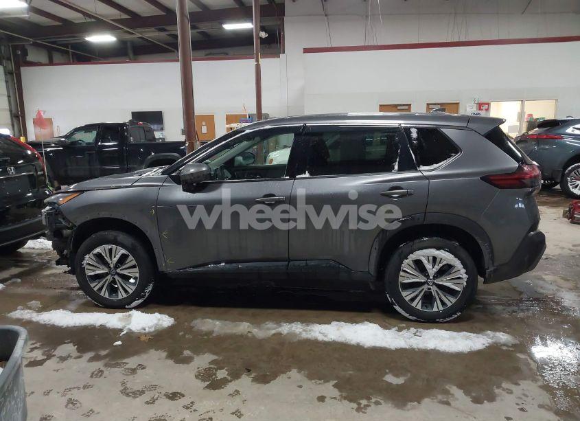 Photo 14 of 2021 Nissan Rogue SV INTELLIGENT AWD (VIN 5N1AT3BBXMC765597)