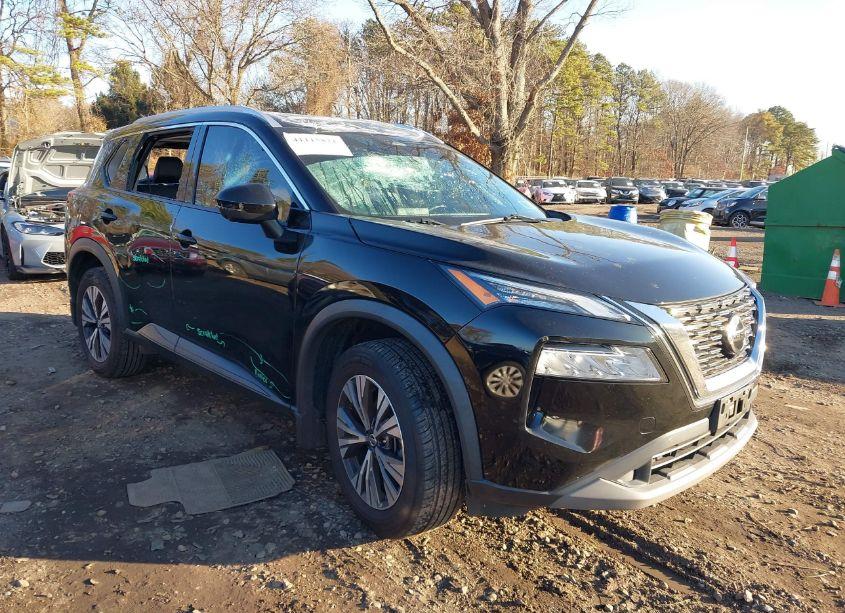 2021 Nissan Rogue SV INTELLIGENT AWD (VIN 5N1AT3BBXMC767981) main photo