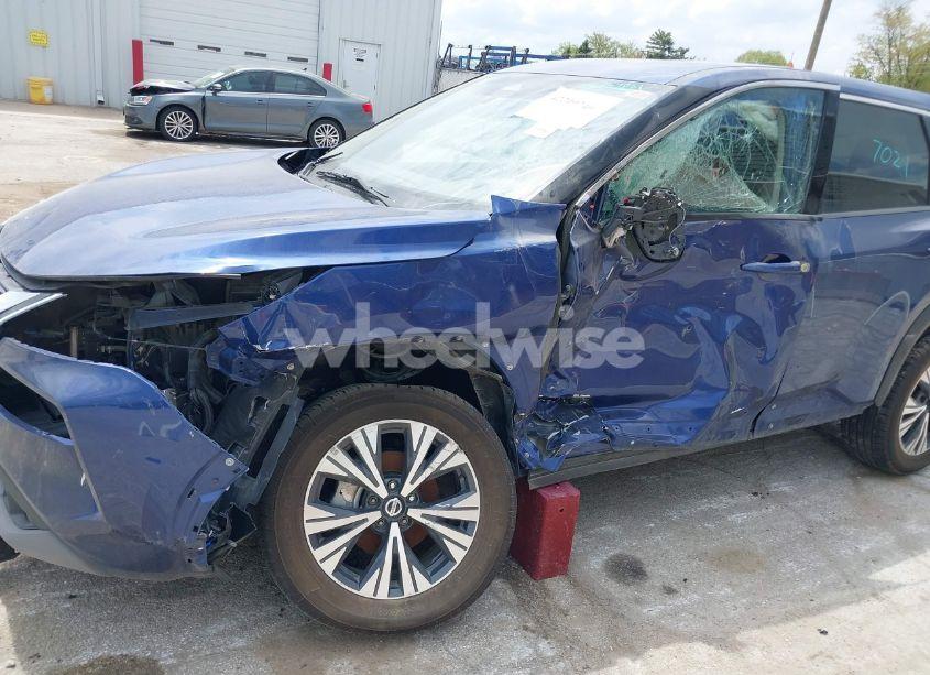 Photo 6 of 2021 Nissan Rogue SV INTELLIGENT AWD (VIN 5N1AT3BBXMC770640)