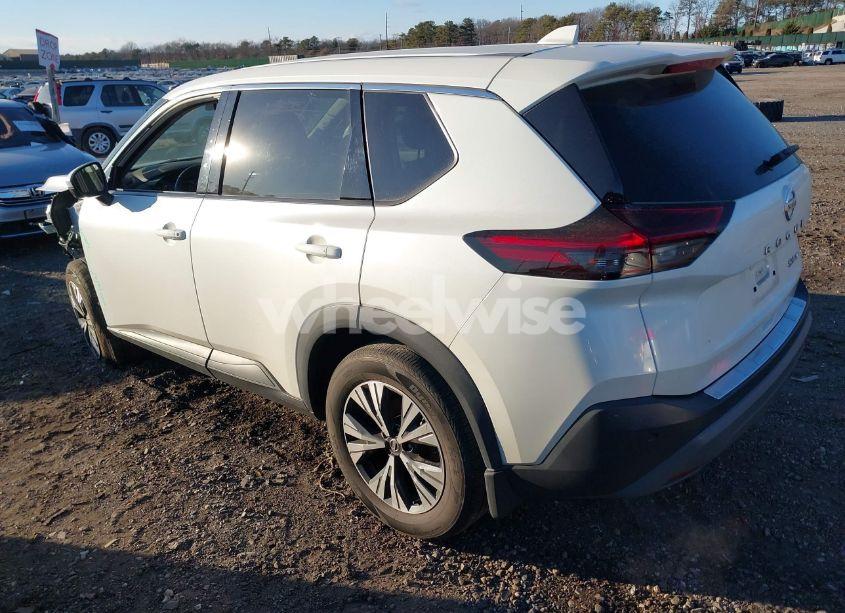 Photo 3 of 2021 Nissan Rogue SV INTELLIGENT AWD (VIN 5N1AT3BBXMC804981)