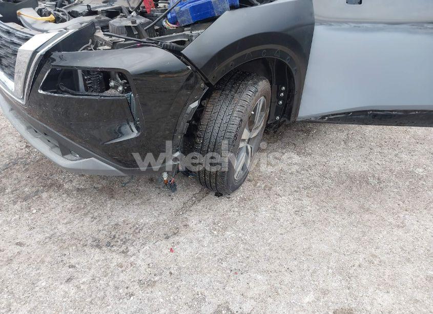 Photo 6 of 2021 Nissan Rogue SL FWD (VIN 5N1AT3CA2MC724631)