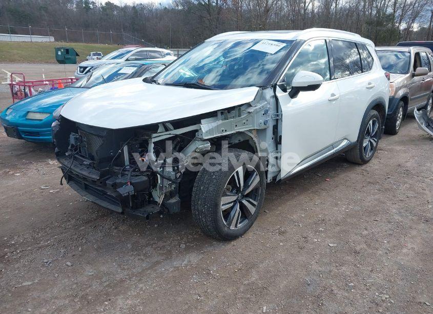 Photo 2 of 2021 Nissan Rogue SL FWD (VIN 5N1AT3CA2MC751845)