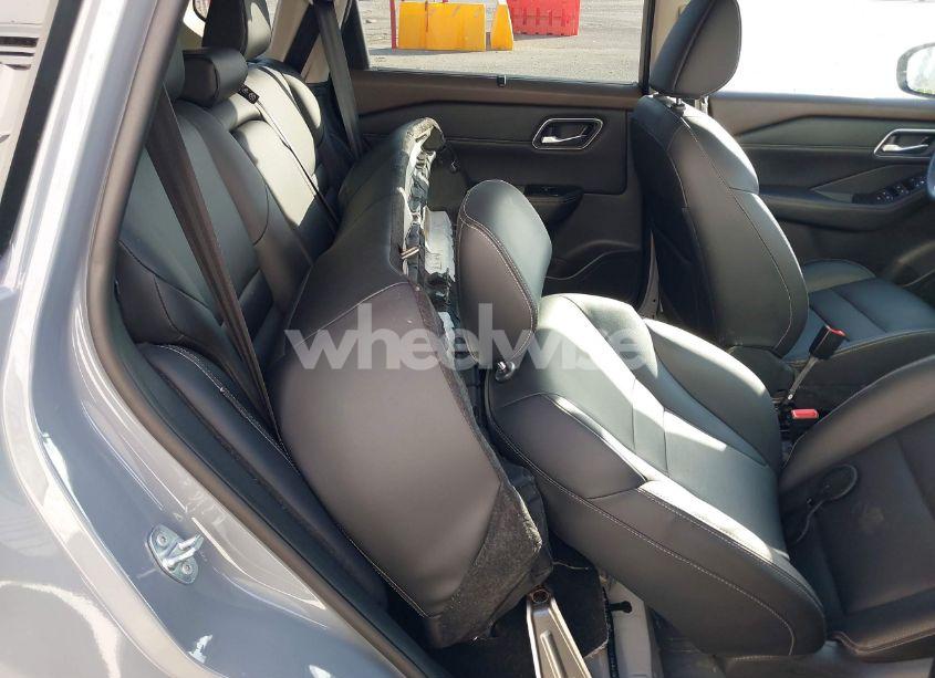 Photo 8 of 2021 Nissan Rogue SL FWD (VIN 5N1AT3CA5MC829244)