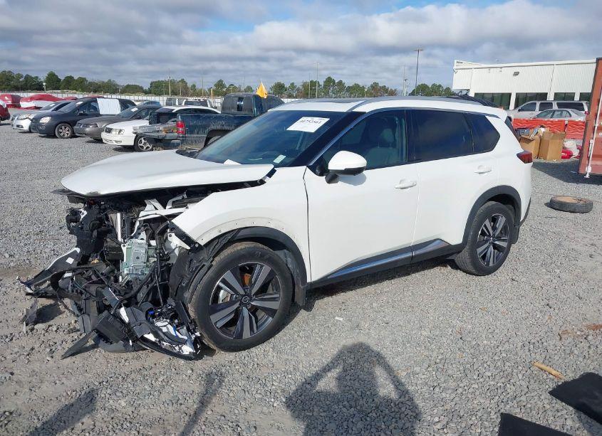 Photo 2 of 2021 Nissan Rogue SL FWD (VIN 5N1AT3CA9MC741586)