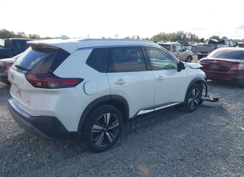 Photo 4 of 2021 Nissan Rogue SL FWD (VIN 5N1AT3CA9MC741586)