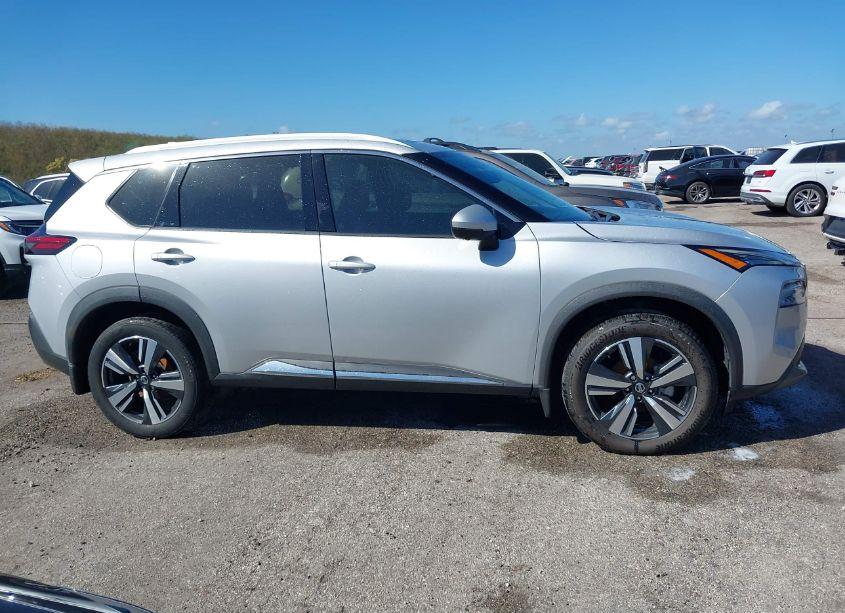 Photo 13 of 2021 Nissan Rogue SL FWD (VIN 5N1AT3CAXMC786973)