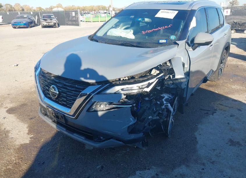 Photo 6 of 2021 Nissan Rogue SL FWD (VIN 5N1AT3CAXMC802590)