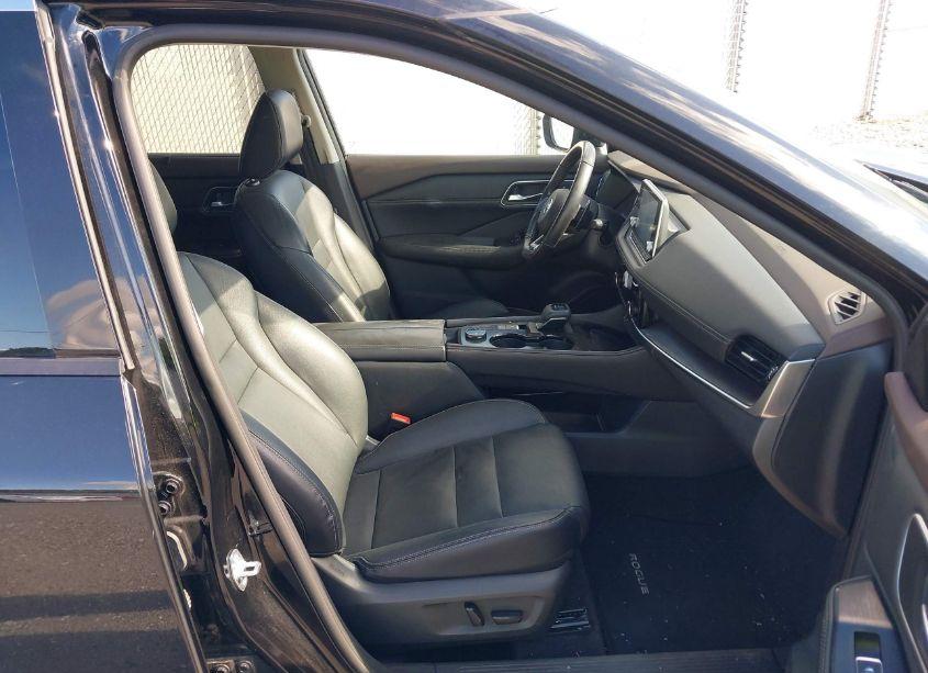 Photo 5 of 2021 Nissan Rogue SL INTELLIGENT AWD (VIN 5N1AT3CB0MC724765)