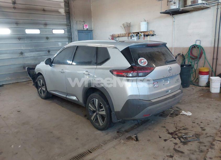 Photo 3 of 2021 Nissan Rogue SL INTELLIGENT AWD (VIN 5N1AT3CB0MC725429)