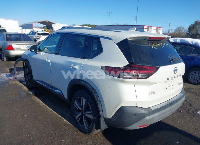 Photo 3 of 2021 Nissan Rogue SL INTELLIGENT AWD (VIN 5N1AT3CB2MC681109)