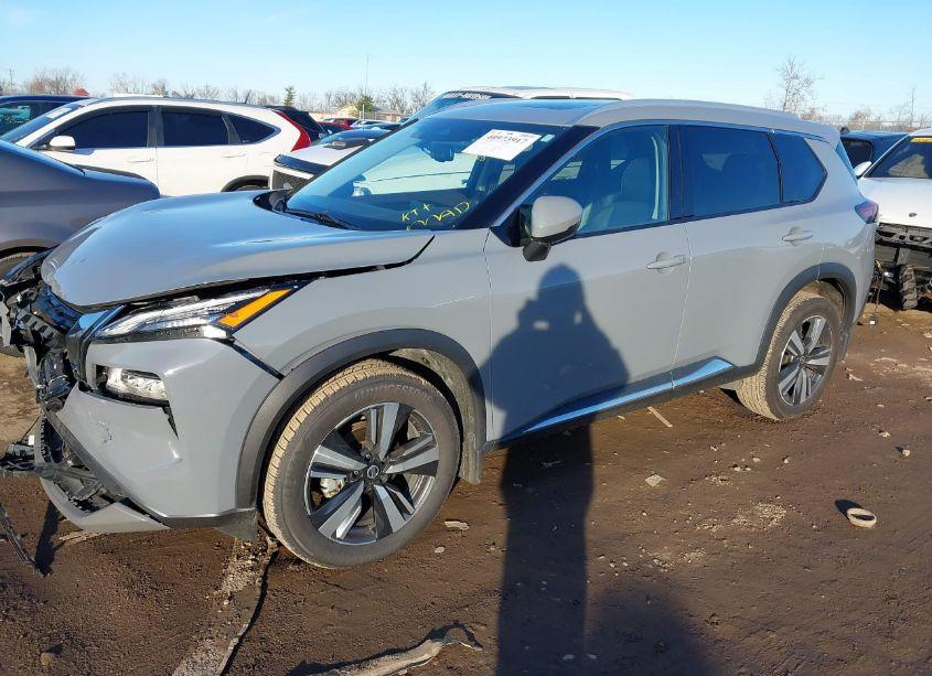 Photo 2 of 2021 Nissan Rogue SL INTELLIGENT AWD (VIN 5N1AT3CB5MC818477)