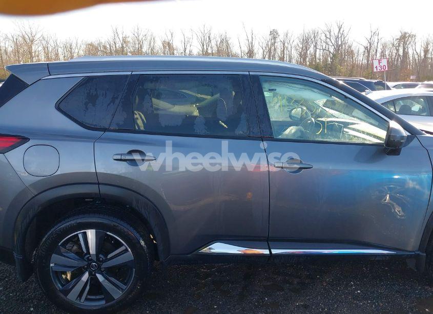 Photo 13 of 2021 Nissan Rogue SL INTELLIGENT AWD (VIN 5N1AT3CB6MC840133)