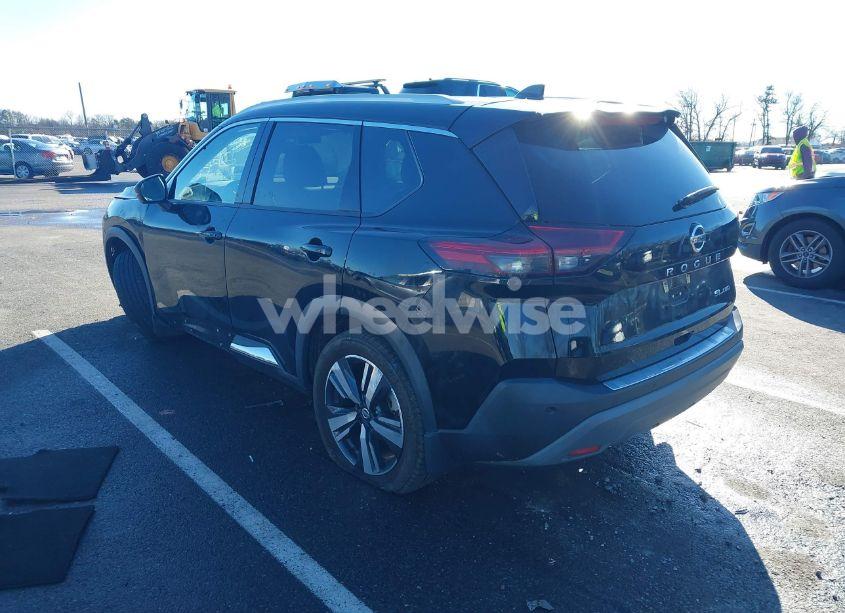 Photo 3 of 2021 Nissan Rogue SL INTELLIGENT AWD (VIN 5N1AT3CB7MC704366)