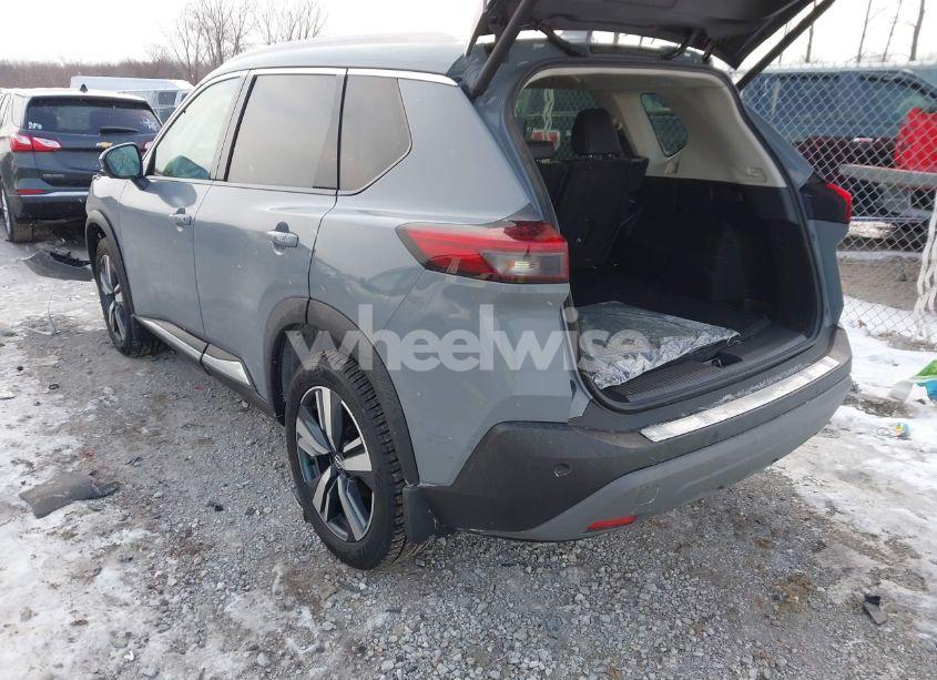 Photo 3 of 2021 Nissan Rogue SL INTELLIGENT AWD (VIN 5N1AT3CB7MC785014)