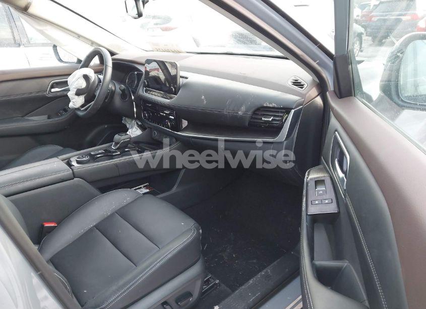 Photo 5 of 2021 Nissan Rogue SL INTELLIGENT AWD (VIN 5N1AT3CB7MC785014)