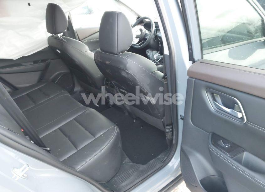 Photo 8 of 2021 Nissan Rogue SL INTELLIGENT AWD (VIN 5N1AT3CB7MC785014)