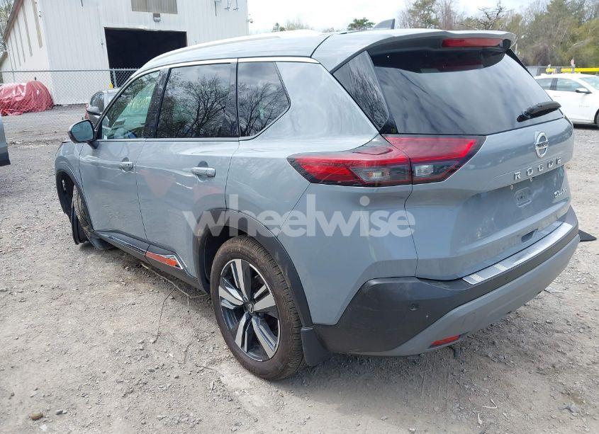 Photo 3 of 2021 Nissan Rogue SL INTELLIGENT AWD (VIN 5N1AT3CB9MC718673)