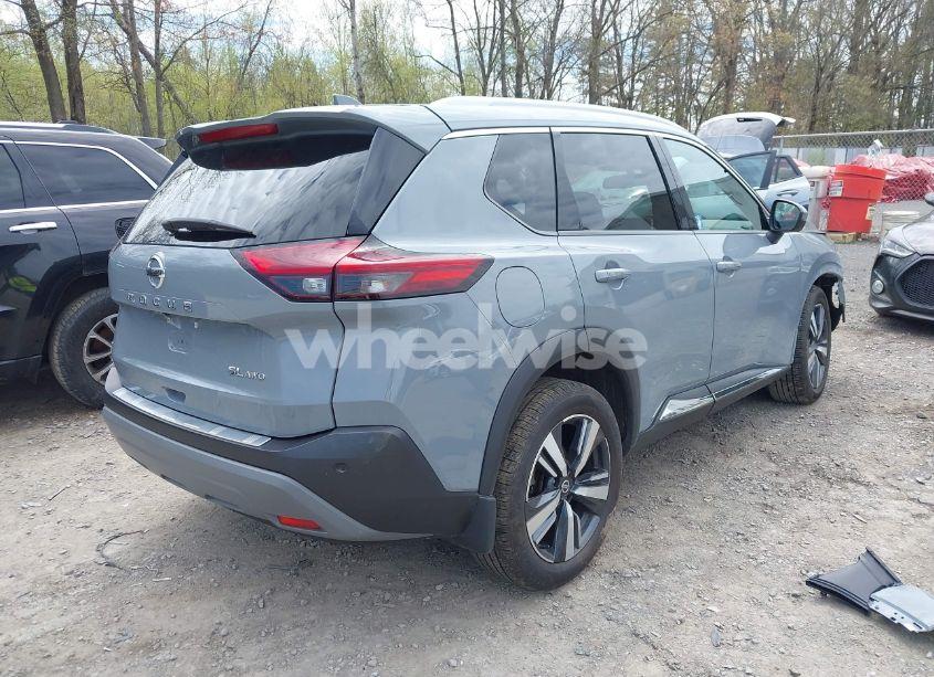 Photo 4 of 2021 Nissan Rogue SL INTELLIGENT AWD (VIN 5N1AT3CB9MC718673)
