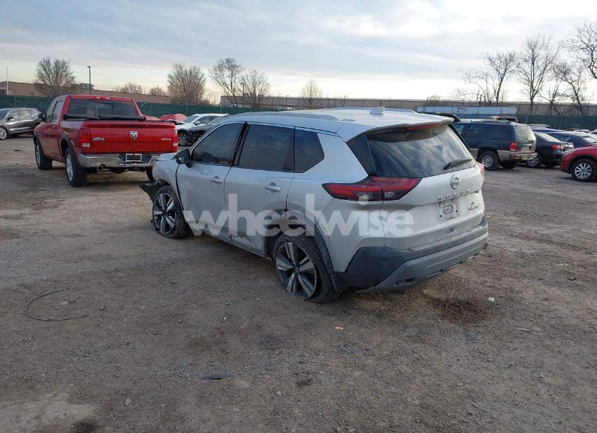Photo 3 of 2021 Nissan Rogue SL INTELLIGENT AWD (VIN 5N1AT3CBXMC682184)