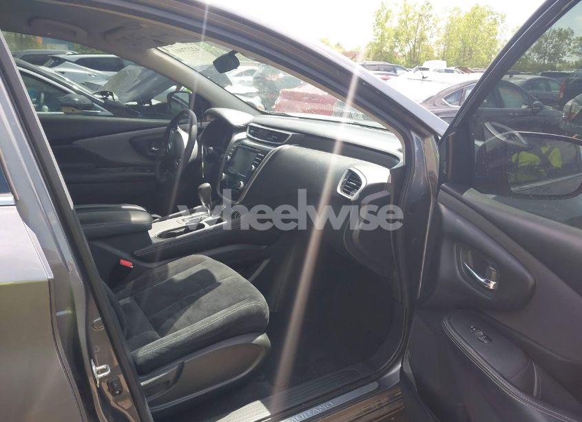 Photo 5 of 2021 Nissan Murano S INTELLIGENT AWD (VIN 5N1AZ2AS7MC126930)