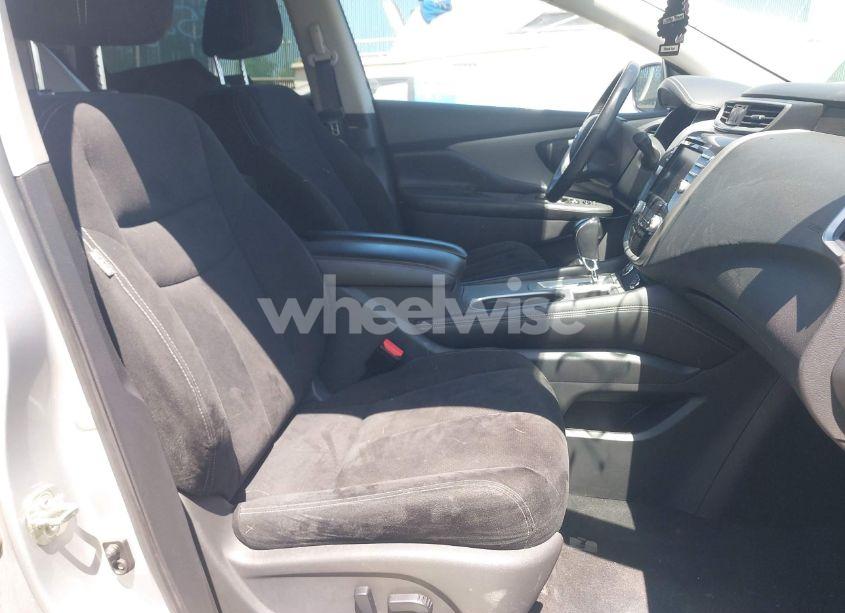 Photo 5 of 2020 Nissan Murano SV FWD (VIN 5N1AZ2BJ2LN104830)