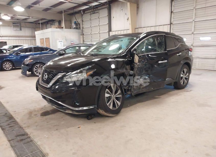 Photo 2 of 2020 Nissan Murano SV FWD (VIN 5N1AZ2BJ3LN104464)