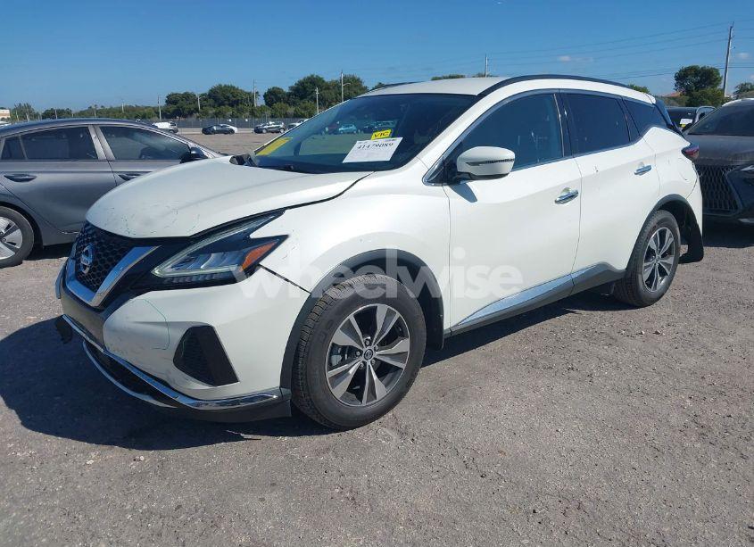 Photo 2 of 2020 Nissan Murano SV FWD (VIN 5N1AZ2BJ3LN166270)