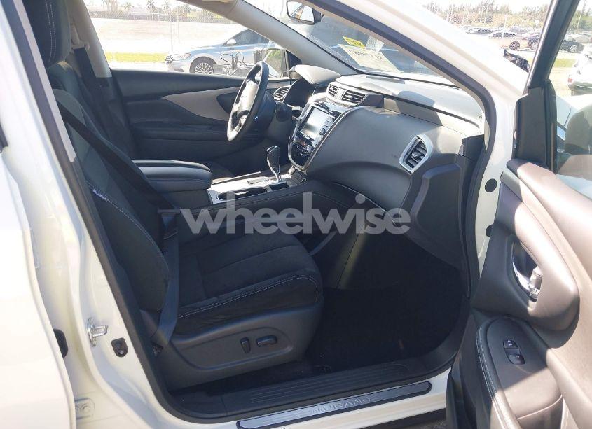 Photo 5 of 2020 Nissan Murano SV FWD (VIN 5N1AZ2BJ3LN166270)