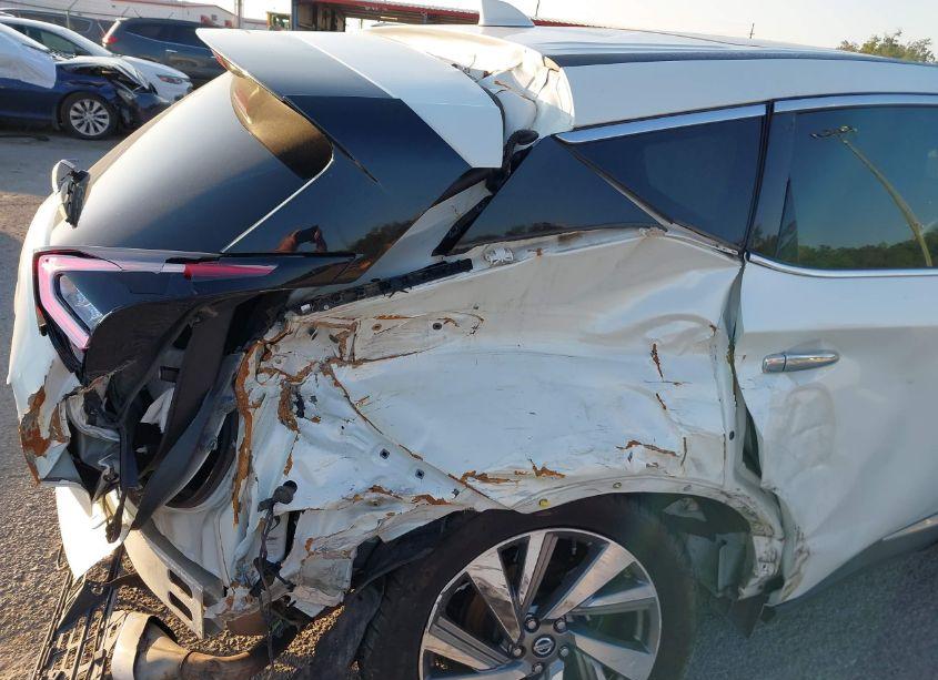 Photo 6 of 2021 Nissan Murano SL FWD (VIN 5N1AZ2CJ0MC136364)