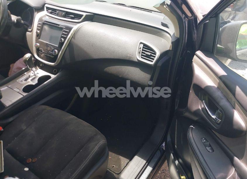 Photo 5 of 2017 Nissan Murano SV (VIN 5N1AZ2MG0HN111557)