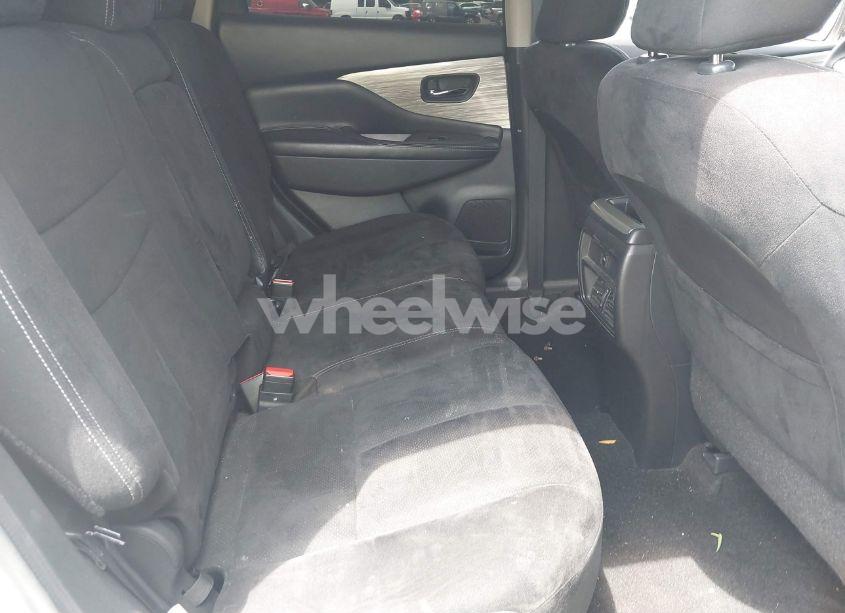 Photo 8 of 2017 Nissan Murano SV (VIN 5N1AZ2MG0HN147913)