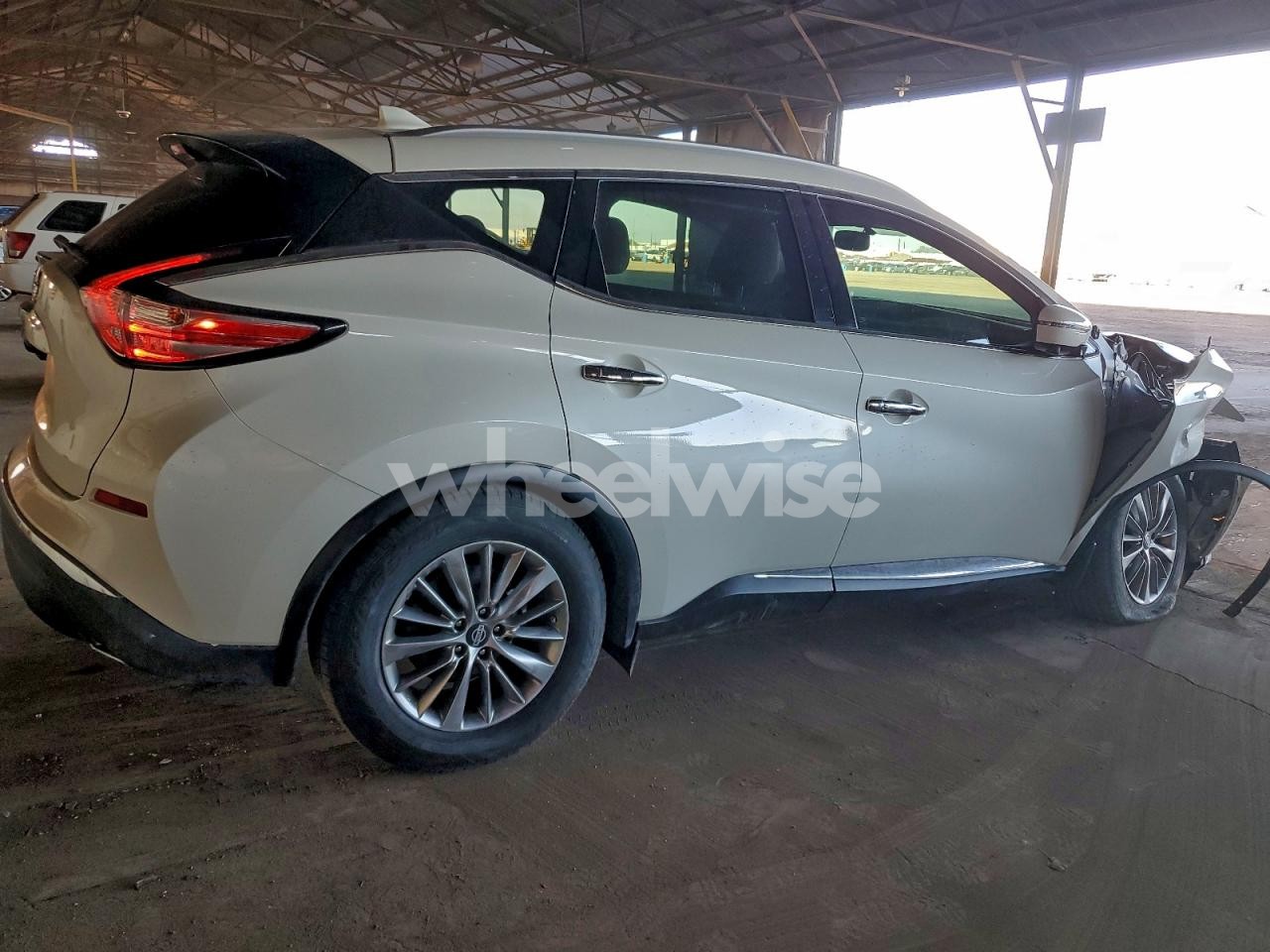 Photo 3 of 2018 NISSAN MURANO S (VIN 5N1AZ2MG0JN106669)