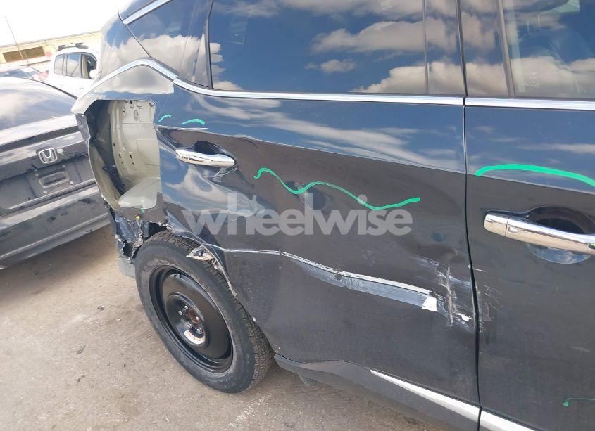 Photo 6 of 2017 Nissan Murano SL (VIN 5N1AZ2MG1HN188356)