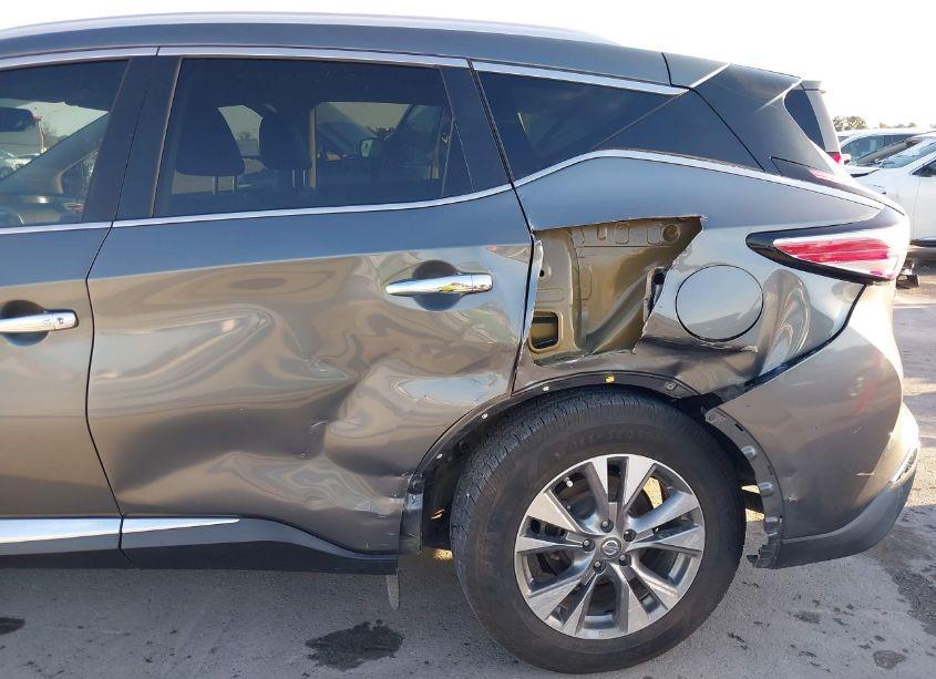 Photo 6 of 2016 Nissan Murano SL (VIN 5N1AZ2MG2GN144977)