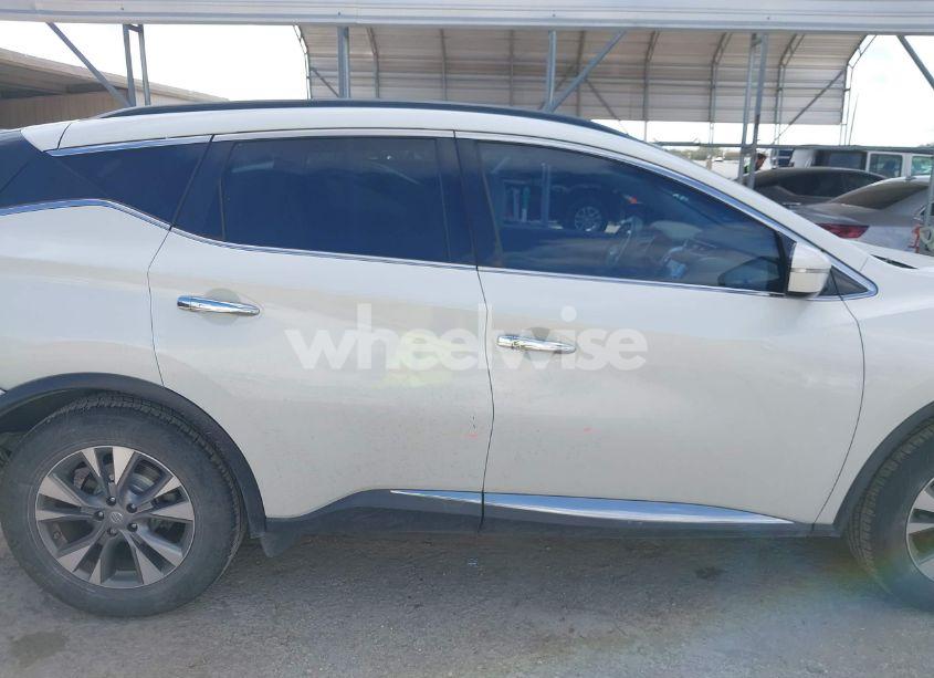 Photo 13 of 2015 Nissan Murano SV (VIN 5N1AZ2MG3FN236548)