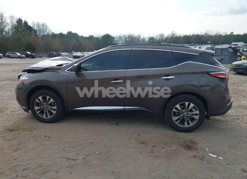 Photo 13 of 2016 Nissan Murano SV (VIN 5N1AZ2MG3GN101524)