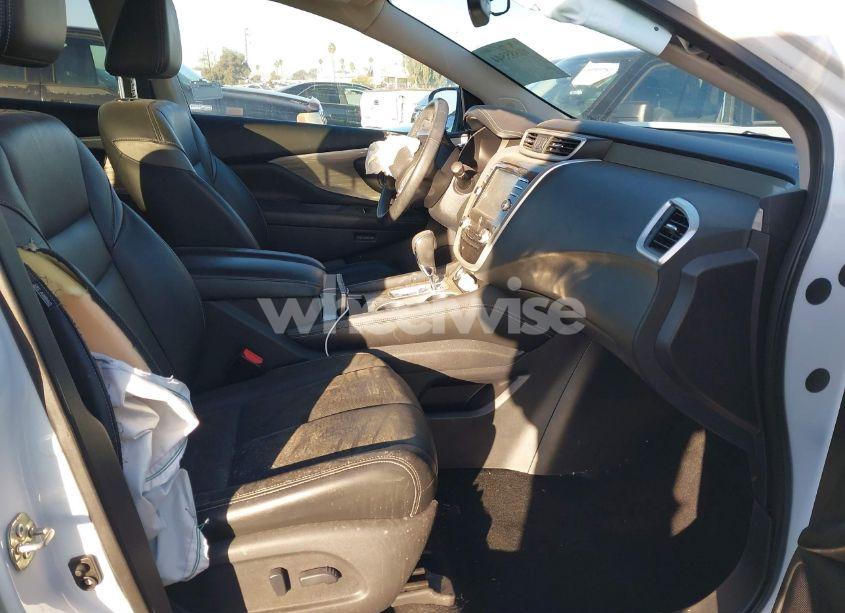 Photo 5 of 2017 Nissan Murano SL (VIN 5N1AZ2MG3HN117840)