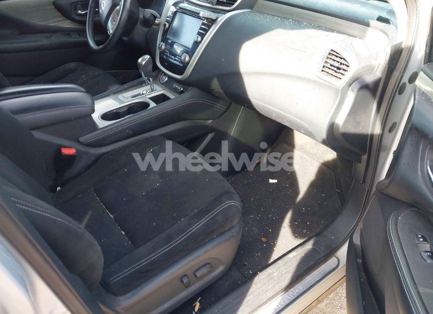 Photo 5 of 2018 Nissan Murano SV (VIN 5N1AZ2MG3JN122641)