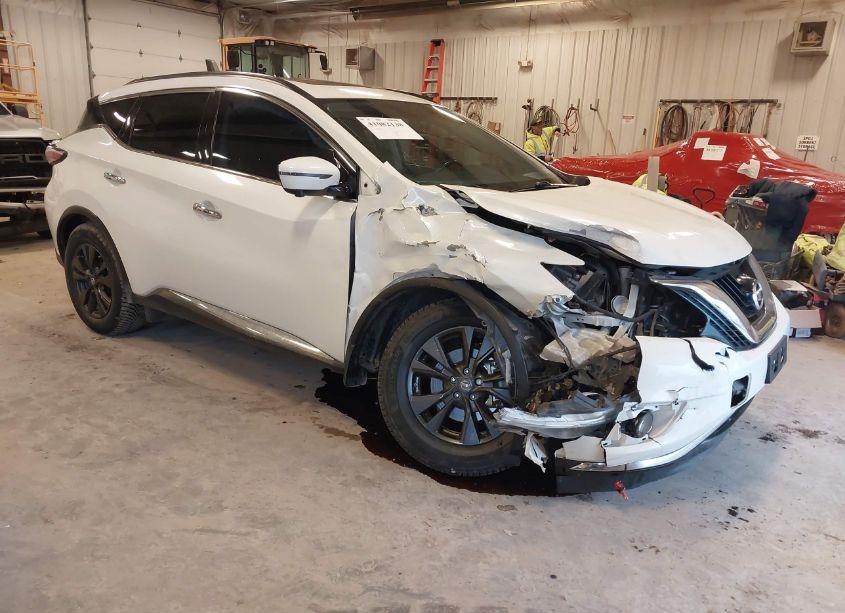 2018 Nissan Murano SV (VIN 5N1AZ2MG3JN182645) main photo