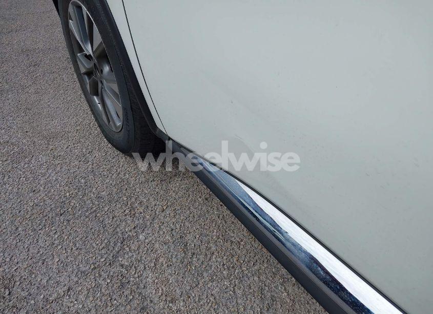 Photo 6 of 2015 Nissan Murano SV (VIN 5N1AZ2MG4FN252189)