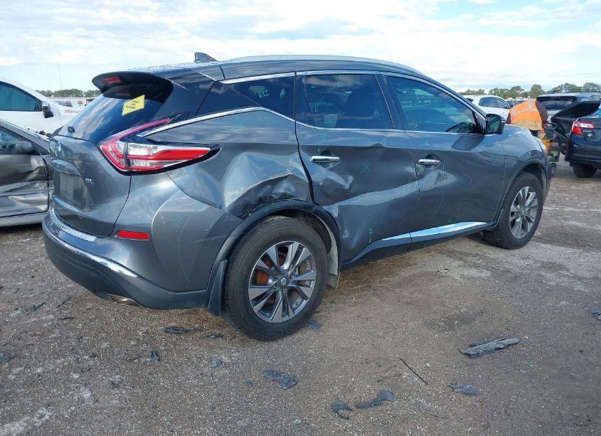 Photo 4 of 2017 Nissan Murano SL (VIN 5N1AZ2MG4HN190554)