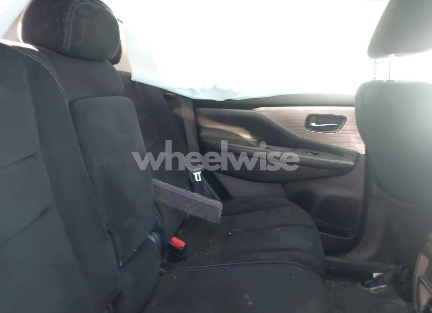 Photo 8 of 2018 Nissan Murano SV (VIN 5N1AZ2MG5JN104741)