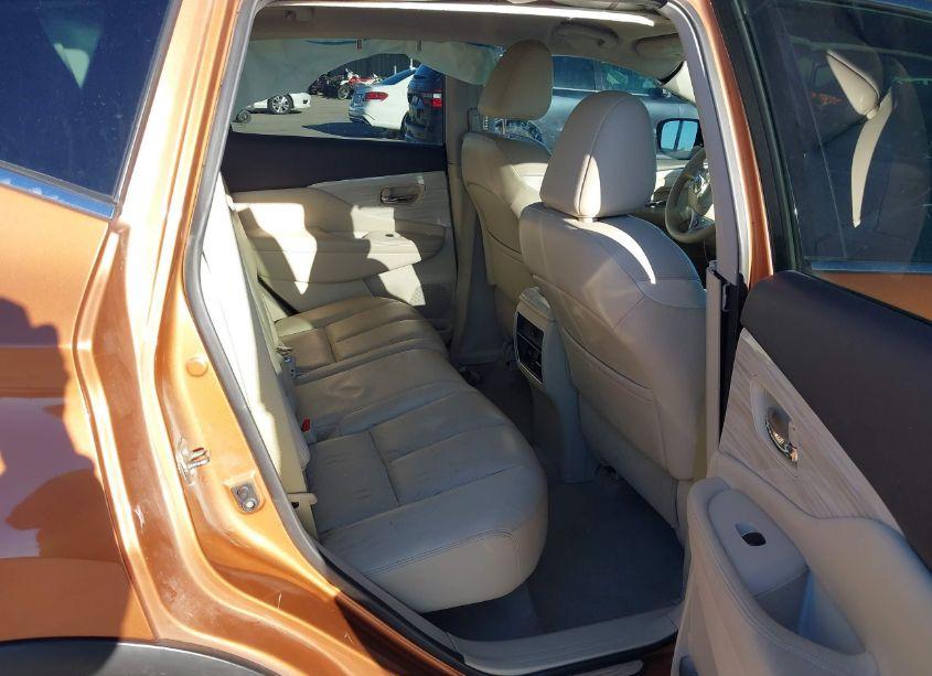 Photo 8 of 2015 Nissan Murano PLATINUM/S/SL/SV (VIN 5N1AZ2MG6FN260648)