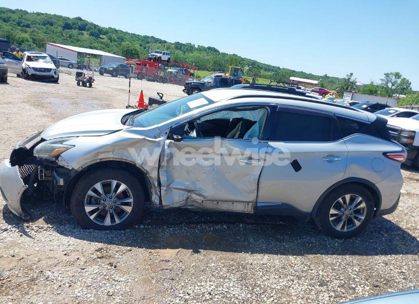 Photo 14 of 2018 Nissan Murano SV (VIN 5N1AZ2MG6JN105526)