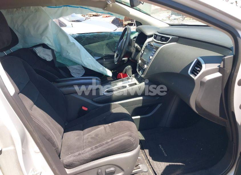 Photo 5 of 2018 Nissan Murano SV (VIN 5N1AZ2MG6JN105526)